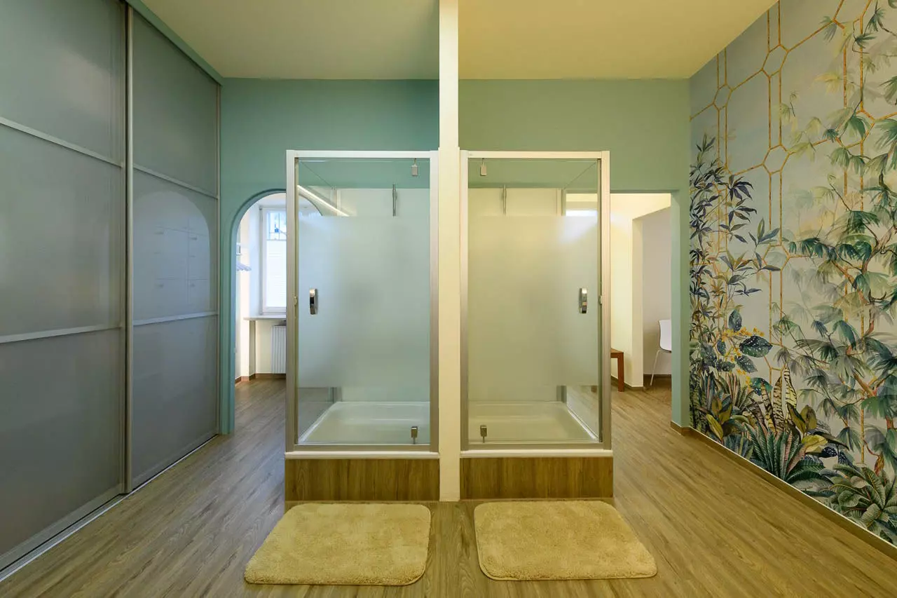 Bad, Bodylight Studio, Figur und Schönheitsstudio, Maggie Karlinger, Dornbirn